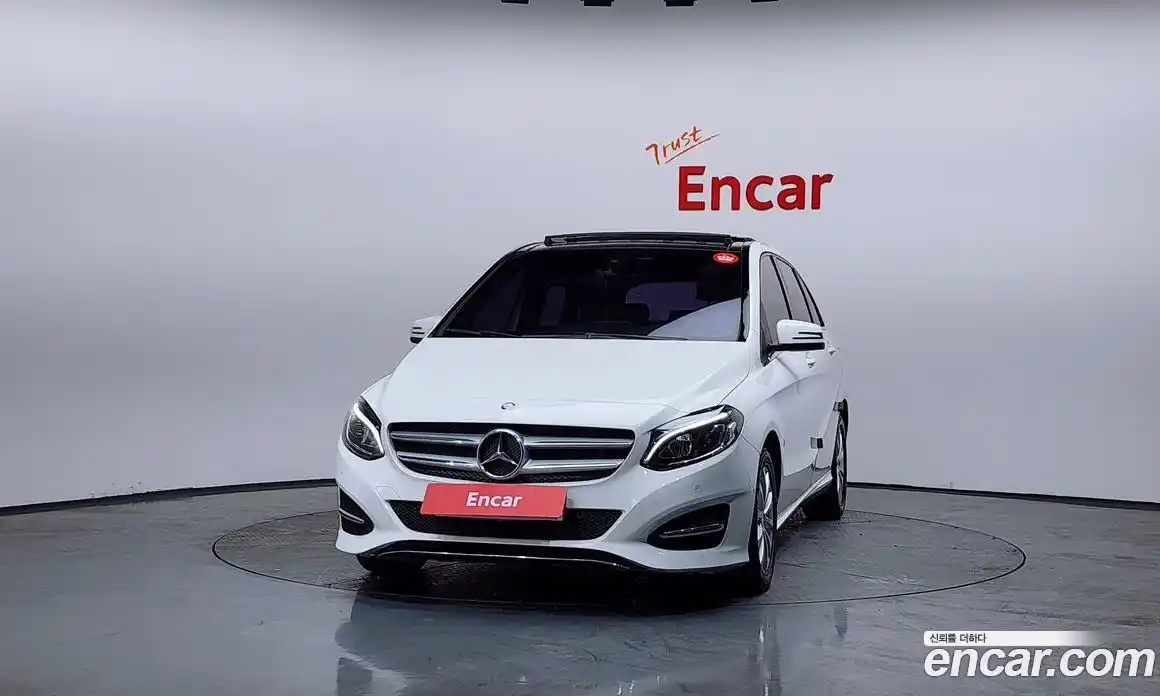 Mercedes-Benz B-Class 2016 2.1 Автомат в Москве № 161998, фото 15