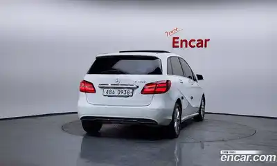 Mercedes-Benz B-Class 2016 2.1 Автомат в Москве № 161998, миниатюра 9