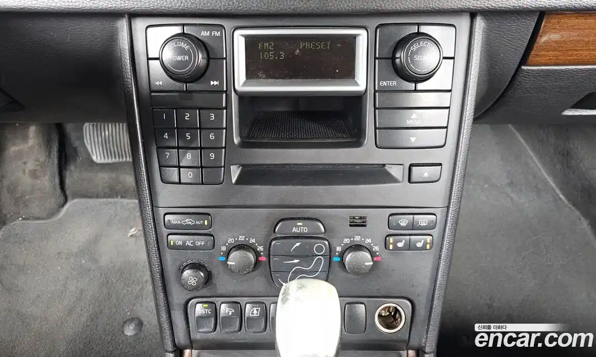 Volvo XC90 2004 2.5 Автомат в Москве № 162010, фото 14