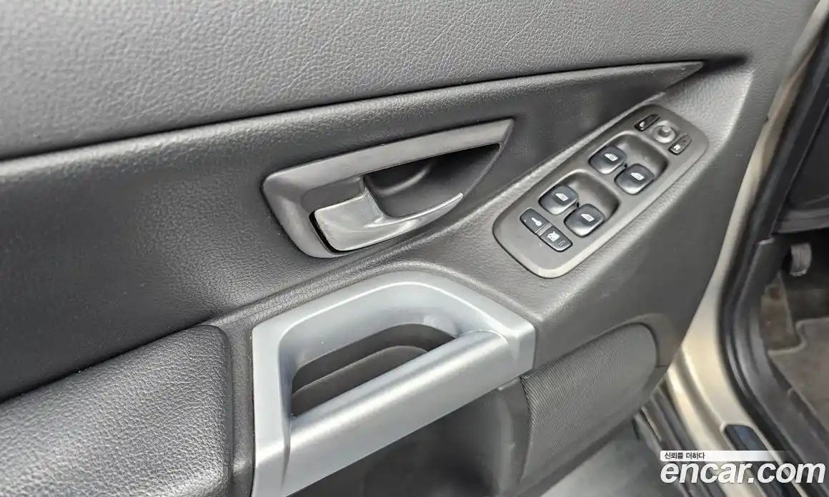 Volvo XC90 2004 2.5 Автомат в Москве № 162010, фото 16