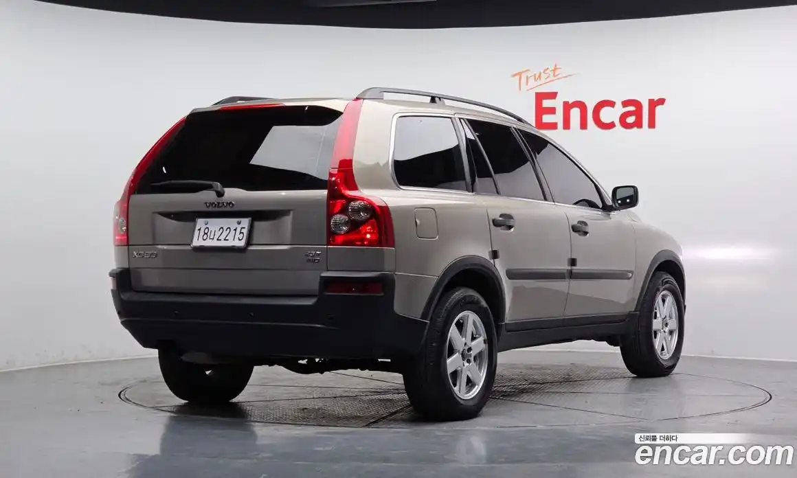 Volvo XC90 2004 2.5 Автомат в Москве № 162010, фото 2