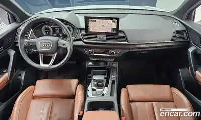 Audi Q5 2023 2.0 Автомат в Москве № 163024, миниатюра 7