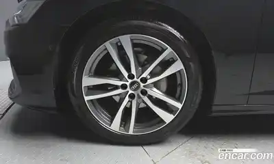 Audi A6 2023 2.0 Автомат в Москве № 163043, миниатюра 4