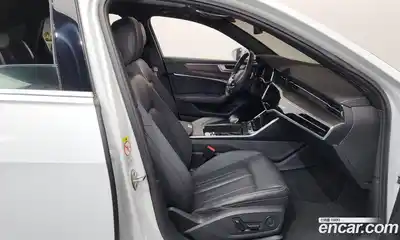 Audi A6 2023 3.0 Автомат в Москве № 163470, миниатюра 10