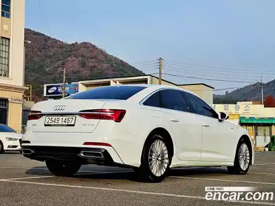 Audi A6 2021 2.0 Автомат в Москве № 164007, миниатюра 2