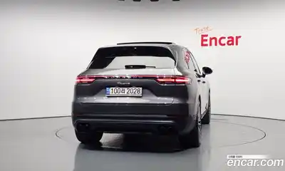 Porsche Cayenne 2021 3.0 Автомат в Москве № 165346, миниатюра 4