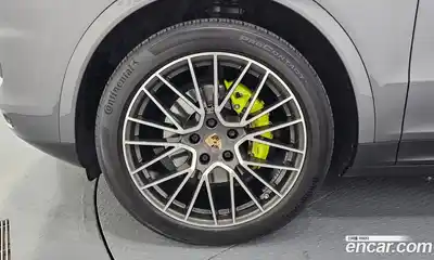 Porsche Cayenne 2021 3.0 Автомат в Москве № 165346, миниатюра 5