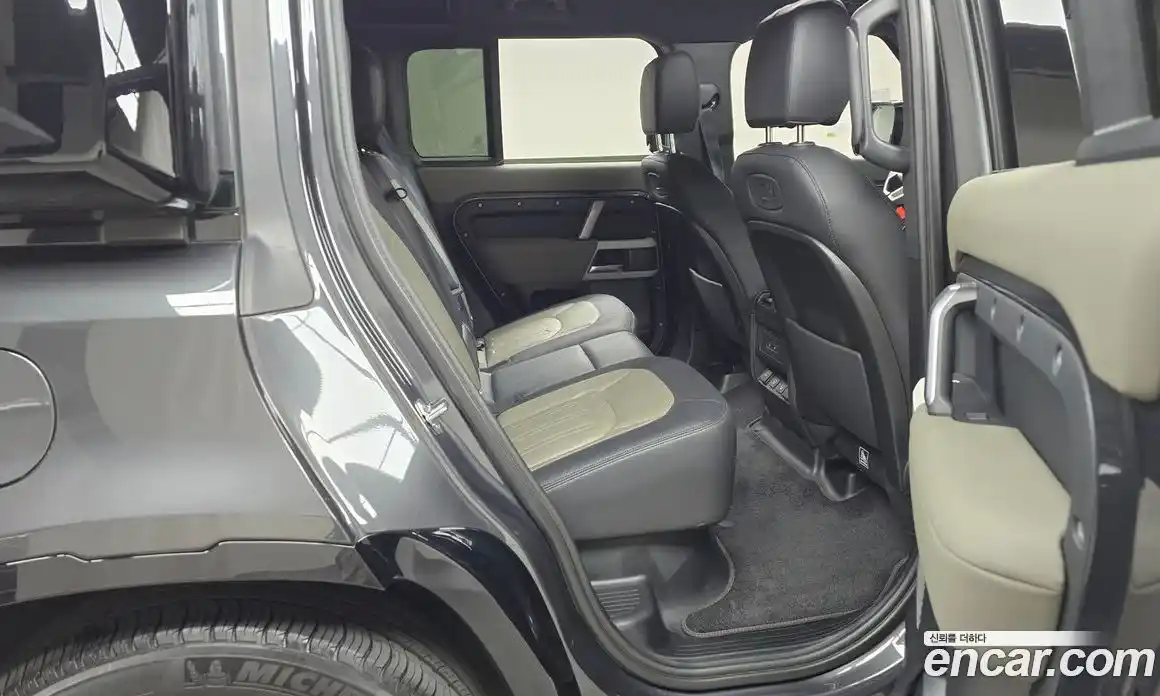 Land Rover Defender 2022 2.0 Автомат в Москве № 166170, фото 15