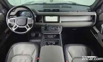 Land Rover Defender 2022 2.0 Автомат в Москве № 166170, миниатюра 3