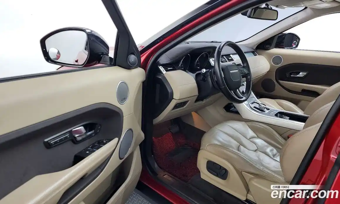 Land Rover Range-Rover Evoque 2015 2.2 Автомат в Москве № 166213, фото 18