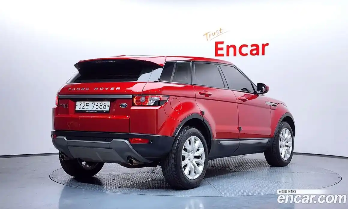 Land Rover Range-Rover Evoque 2015 2.2 Автомат в Москве № 166213, фото 19