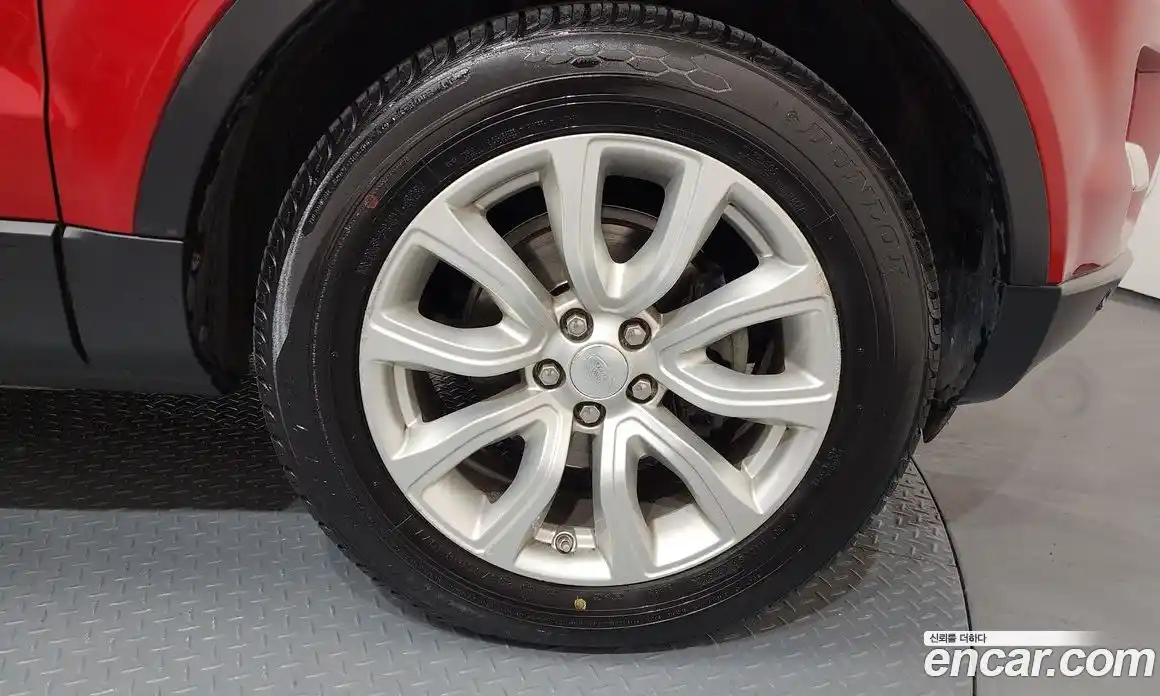 Land Rover Range-Rover Evoque 2015 2.2 Автомат в Москве № 166213, фото 8