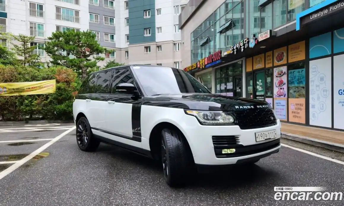 Land Rover Range-Rover 2016 4.4 Автомат в Москве № 166913, фото 4