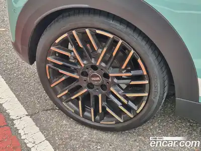 Mini Cooper 2025 2.0 Автомат в Москве № 166941, миниатюра 11