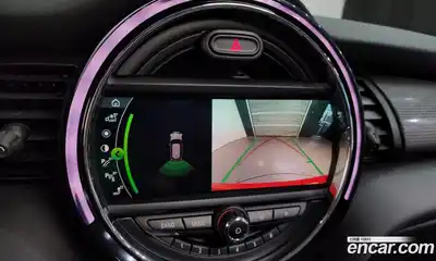 Mini Cooper 2021 1.5 Автомат в Москве № 167139, миниатюра 7