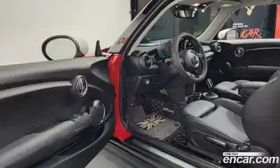 Mini Cooper 2021 1.5 Автомат в Москве № 167139, миниатюра 10