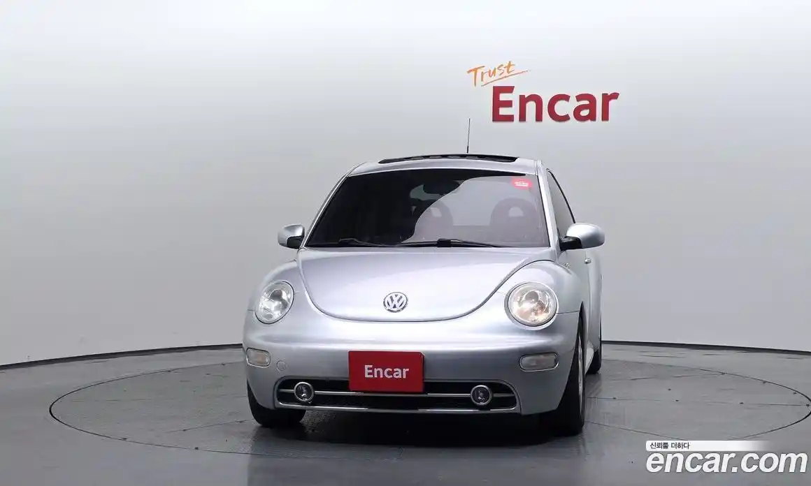 Volkswagen Beatle 2002 2.0 Автомат в Москве № 168924, фото 1