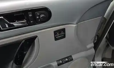 Volkswagen Beatle 2002 2.0 Автомат в Москве № 168924, миниатюра 3