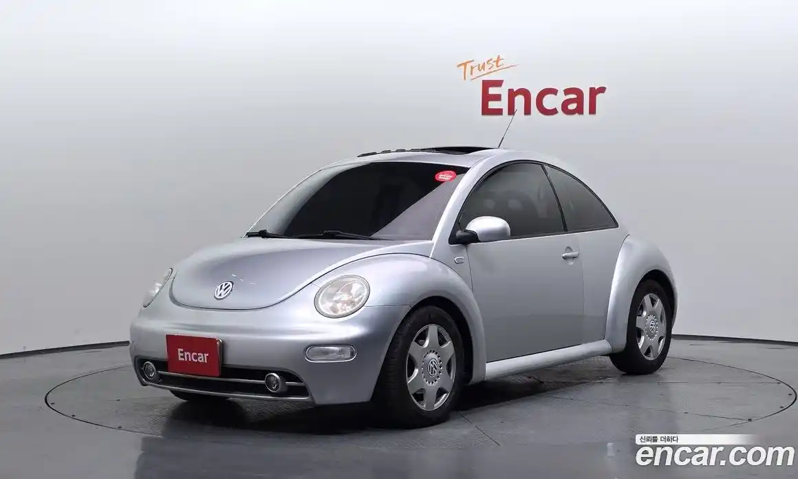 Volkswagen Beatle 2002 2.0 Автомат в Москве № 168924, фото 4