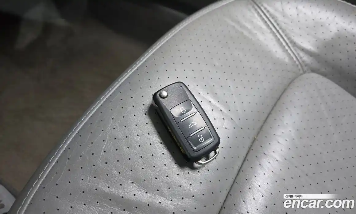 Volkswagen Beatle 2002 2.0 Автомат в Москве № 168924, фото 6