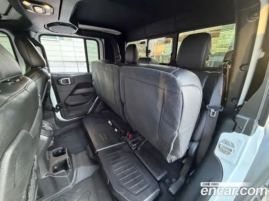 Jeep Gladiator 2021 3.6 Автомат в Москве № 170009, фото 12