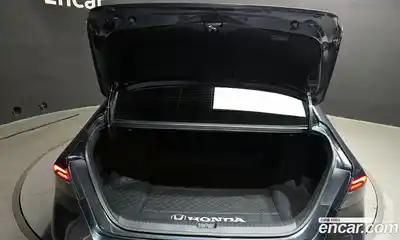 Honda Accord 2023 2.0 Автомат в Москве № 170416, миниатюра 10