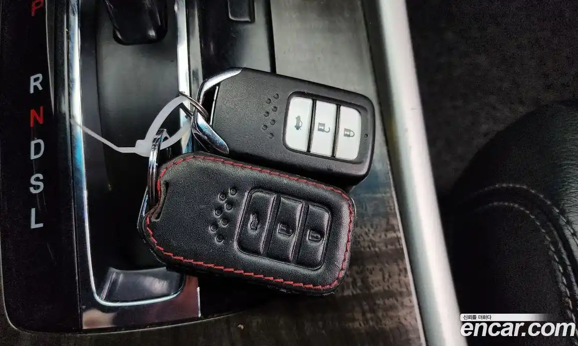 Honda Accord 2015 2.4 Автомат в Москве № 170633, фото 12