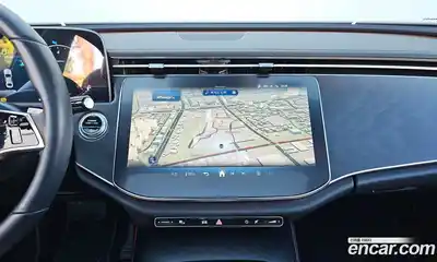 Mercedes-Benz E-Class, 2025