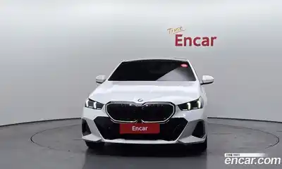 BMW 5-Series 2024 2.0 Автомат в Москве № 188081, миниатюра 3