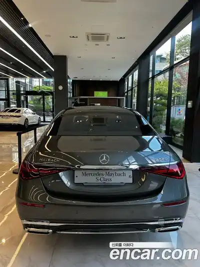 Mercedes-Benz S-Class 2025 4.0 Автомат в Москве № 193677, миниатюра 3