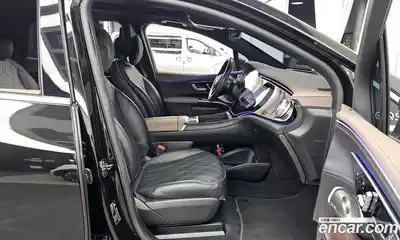 Mercedes-Benz EQS 2023 0.3 Автомат в Москве № 194105, миниатюра 5
