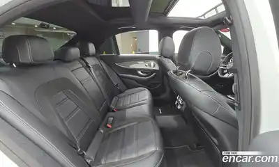 Mercedes-Benz E-Class 2021 3.0 Автомат в Москве № 195369, миниатюра 12