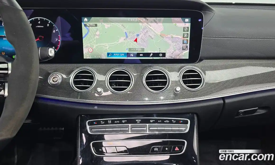 Mercedes-Benz E-Class 2021 3.0 Автомат в Москве № 195369, фото 14