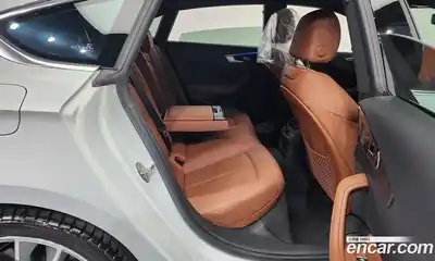 Audi A5 2023 2.0 Автомат в Москве № 195961, миниатюра 4