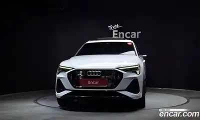 Audi e-tron 2021 0.2 Автомат в Москве № 196404, миниатюра 5