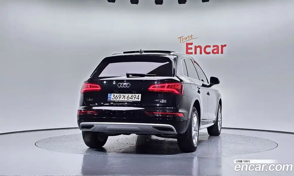 Audi Q5 2020 2.0 Автомат в Москве № 196412, фото 11