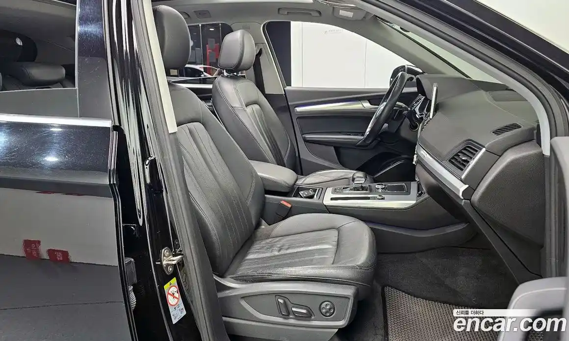 Audi Q5 2020 2.0 Автомат в Москве № 196412, фото 13