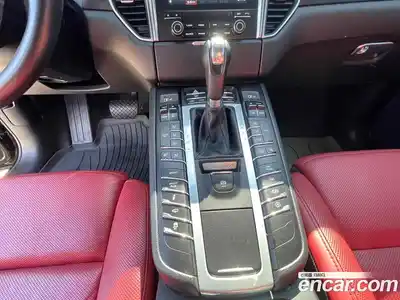 Porsche Macan 2018 3.0 Автомат в Москве № 197285, миниатюра 2