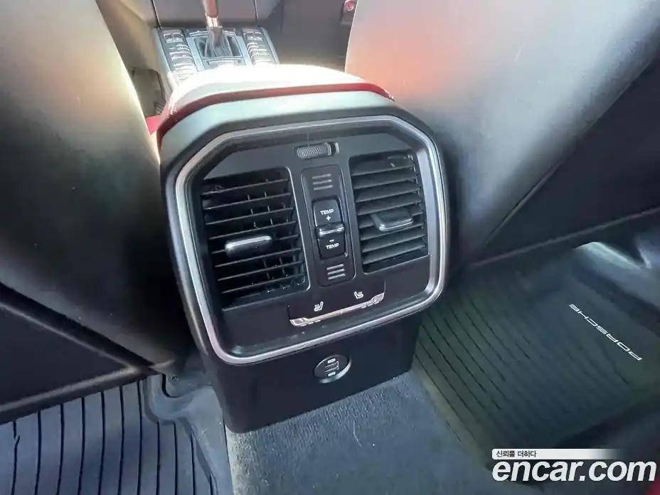 Porsche Macan 2018 3.0 Автомат в Москве № 197285, фото 6