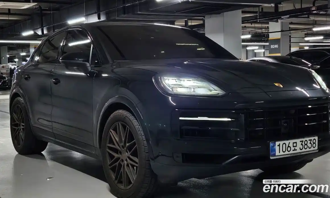 Porsche Cayenne 2025 3.0 Автомат в Москве № 197765, фото 3