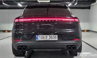 Porsche Cayenne 2025 3.0 Автомат в Москве № 197765, миниатюра 5