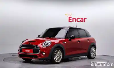 Mini Cooper, 2016
