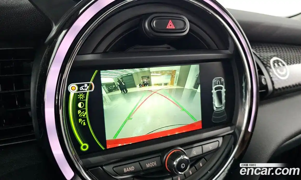 Mini Cooper 2016 2.0 Автомат в Москве № 198348, фото 15