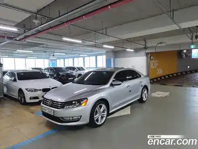 Volkswagen Passat 2015 2.0 Автомат в Москве № 199337, миниатюра 2