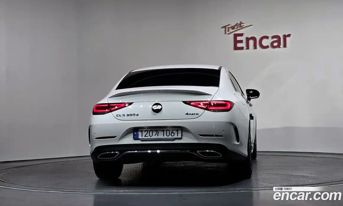 Mercedes-Benz CLS-Class 2023 2.0 Автомат в Москве № 200039, фото 3