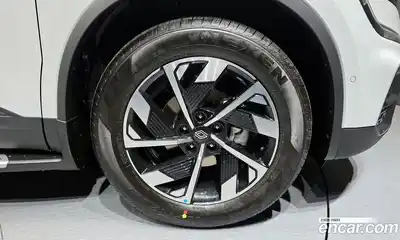 Renault QM6 2026 2.0 Автомат в Москве № 203875, миниатюра 4