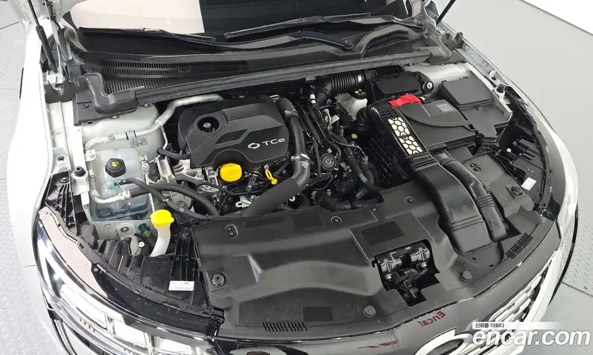 Renault SM6 2023 1.3 Автомат в Москве № 205143, фото 14