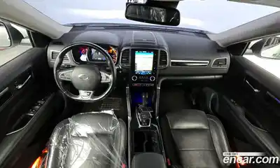 Renault QM6 2017 2.0 Автомат в Москве № 206714, миниатюра 4