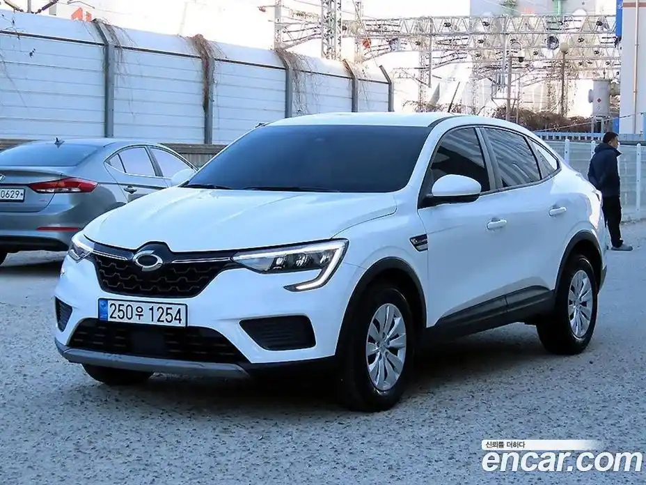 Renault XM3 2023 1.6 Автомат в Москве № 209763, фото 1