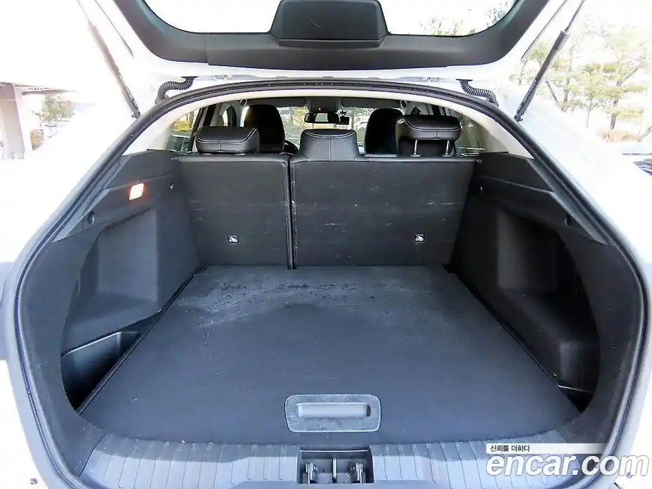 Renault XM3 2023 1.6 Автомат в Москве № 209763, фото 17